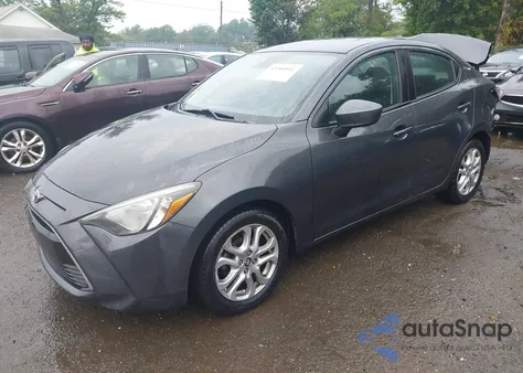 2017 Toyota Yaris Ia z USA, uszkodzony, nr VIN 3MYDLBYV1HY160458